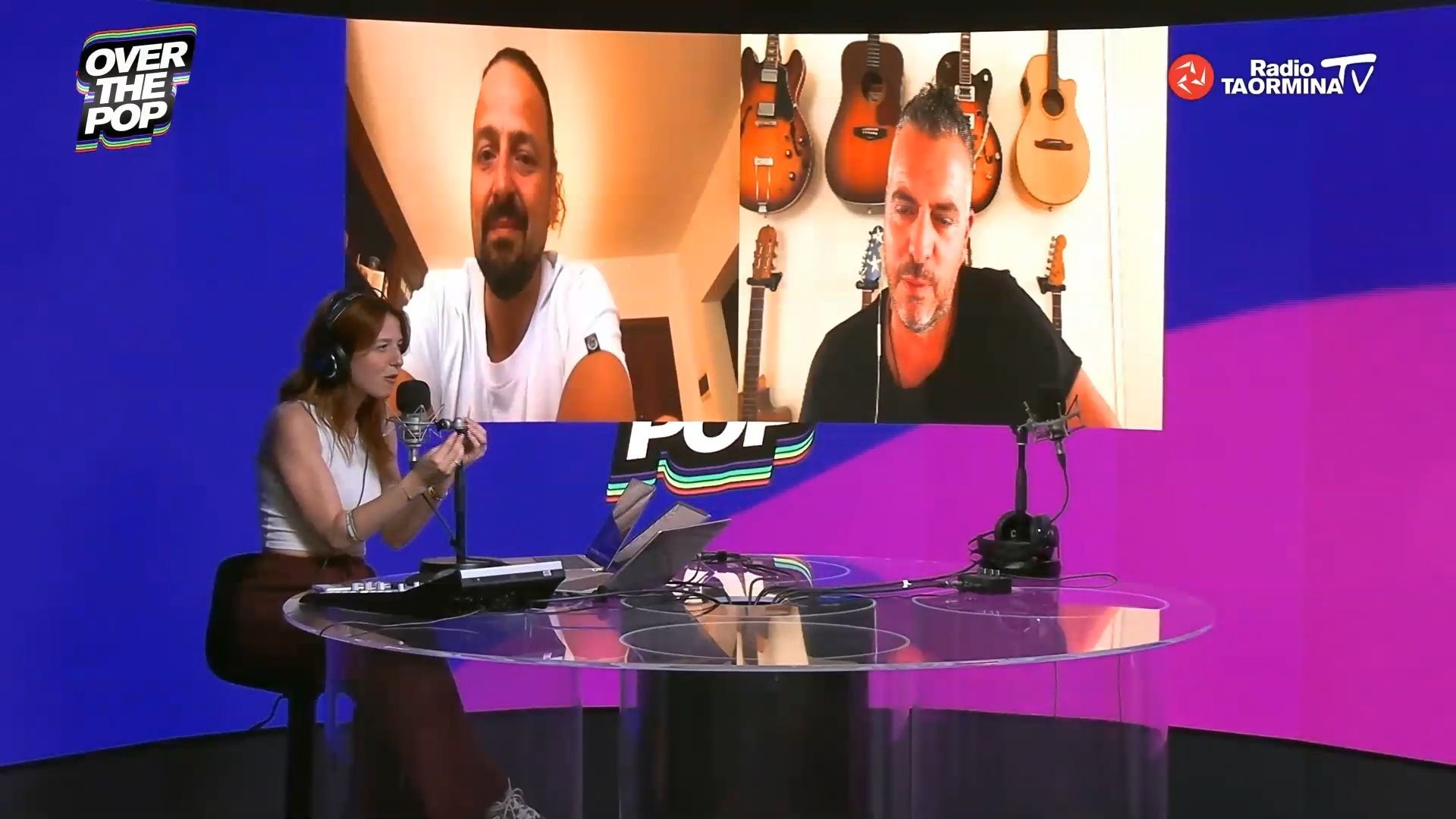 INTERVISTA Alberto Bertoli e Mirko Casadei presentano a Radio Taormina il nuovo singolo "L'amore in E.R."