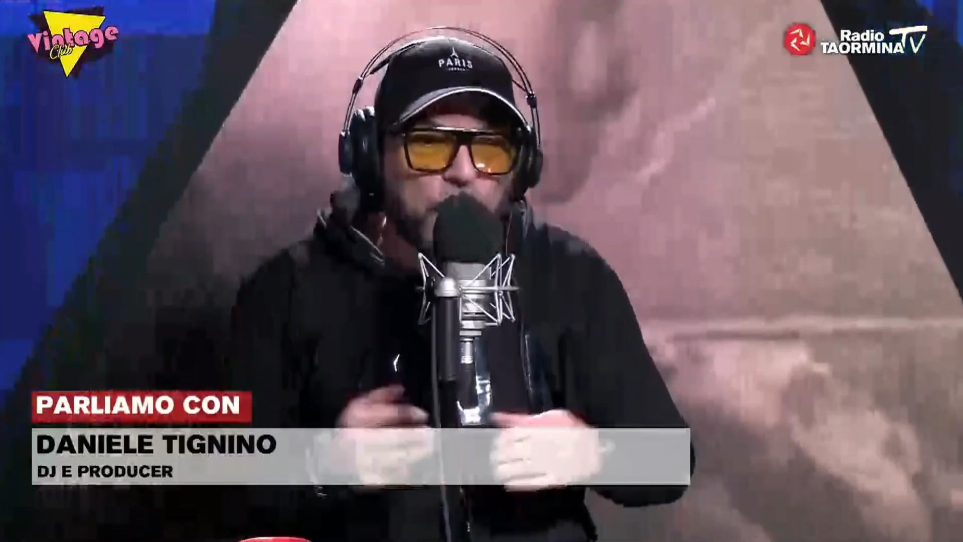 INTERVISTA Il DJ e produttore Daniele Tignino racconta la movida di ieri e di oggi a Radio Taormina