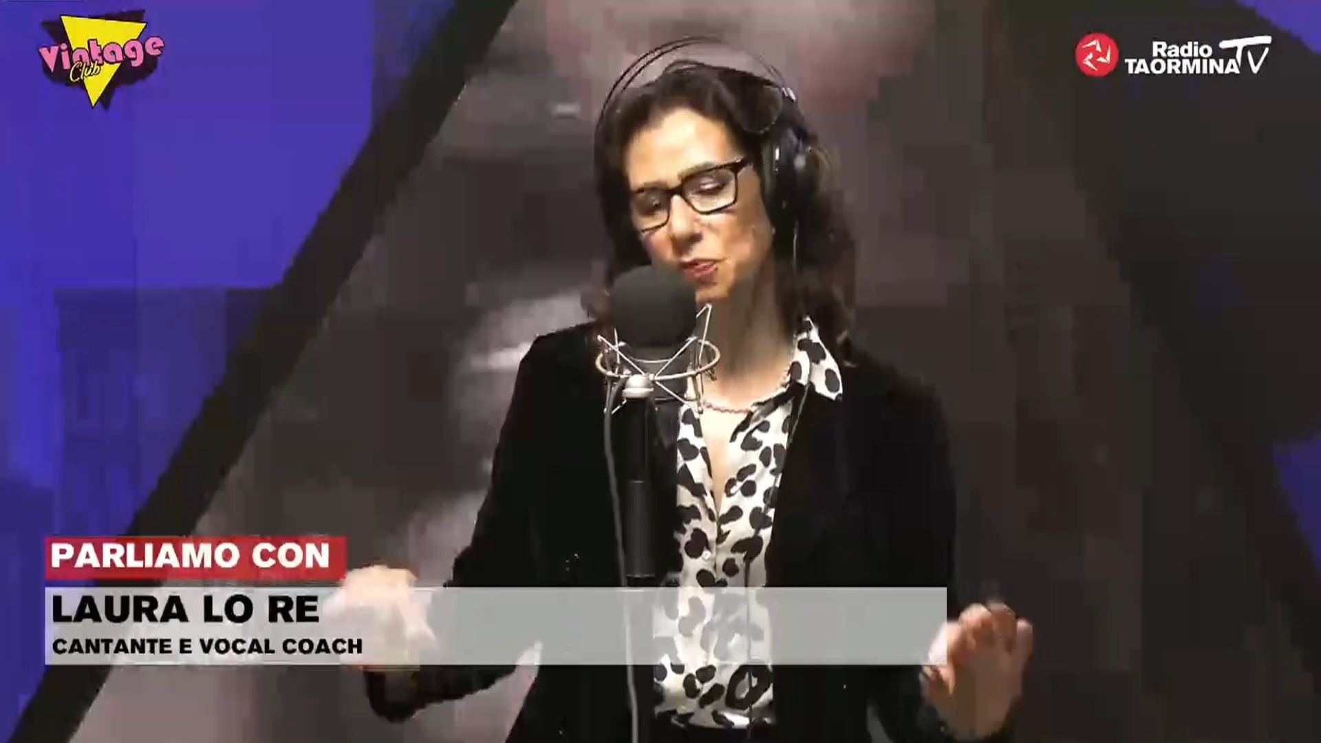 INTERVISTA Laura Lo Re racconta il suo percorso artistico tra musica e vocal coaching a Radio Taormina
