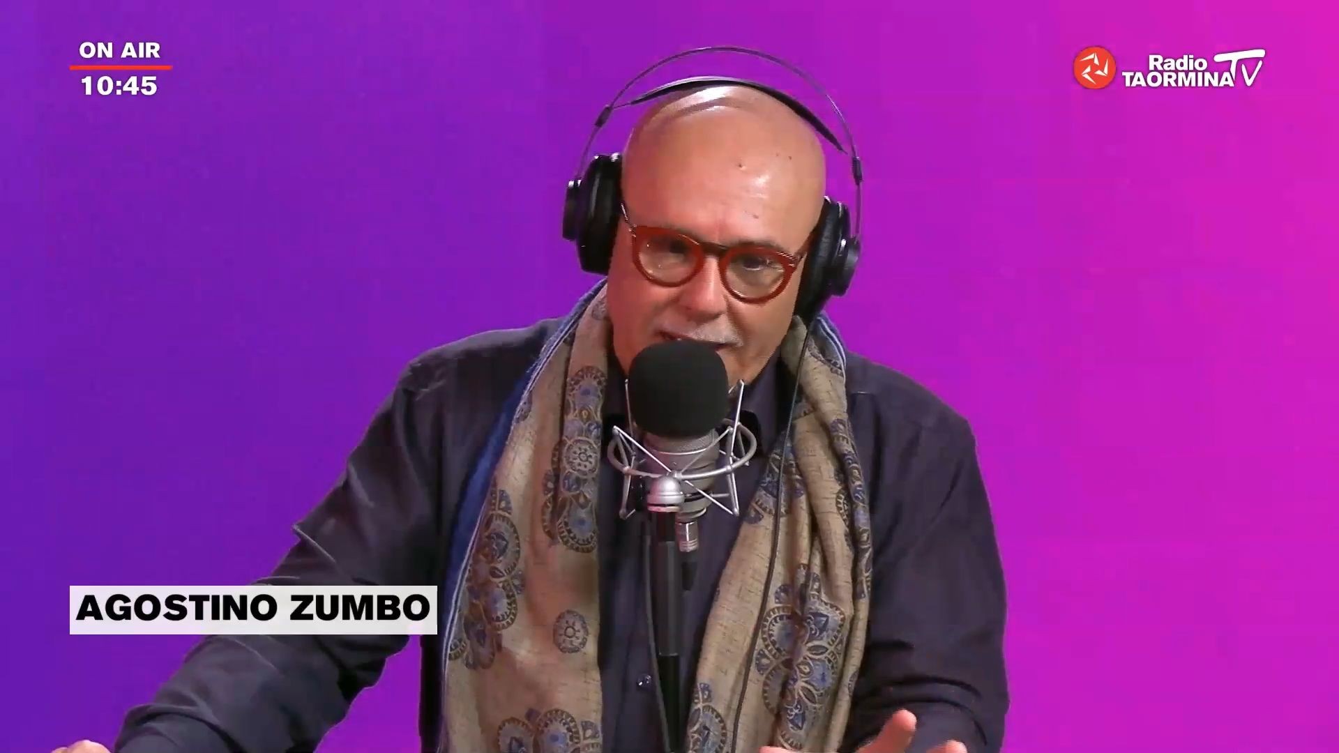 INTERVISTA Agostino Zumbo a Radio Taormina racconta il mestiere dell’attore tra teatro e formazione