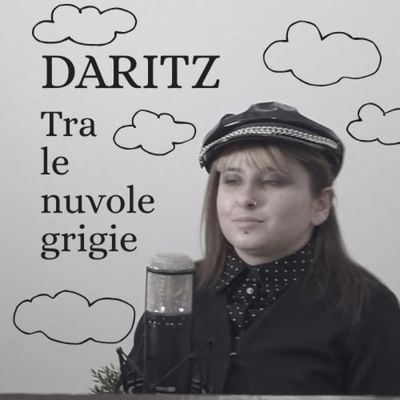 Tra le nuvole grigie