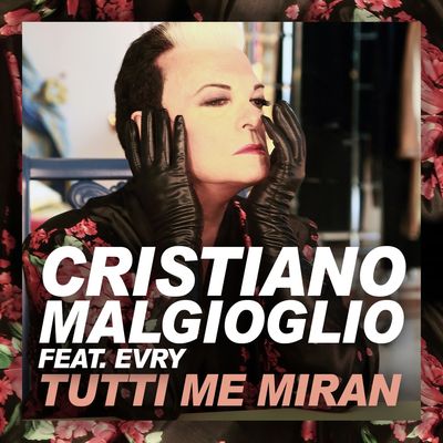 Tutti Me Miran (feat. Evry)