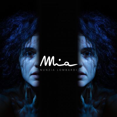 Mia